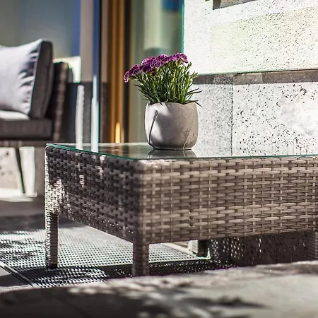 Schoenblick 아파트 *