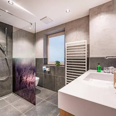 Apartman Schoenblick Tux