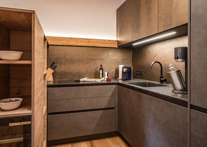 Schonblick * Тукс