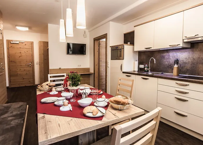 Schonblick * Тукс